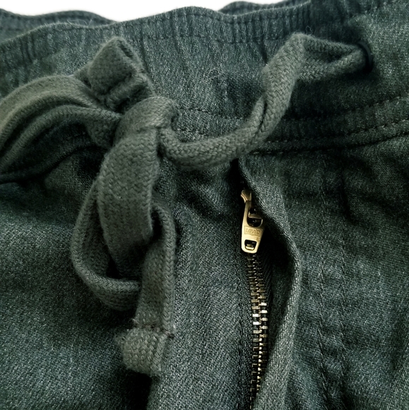 Levi's Dark Green Cargo Joggers - Picture 6 of 16
